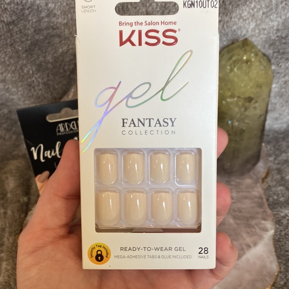 2 pc Press on Nail Set - Picture 4 of 5